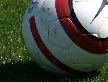 Τραυματισμός που συγκλονίζει: Κορεάτης ποδοσφαιριστής έσπασε τον αυχένα του (βίντεο)